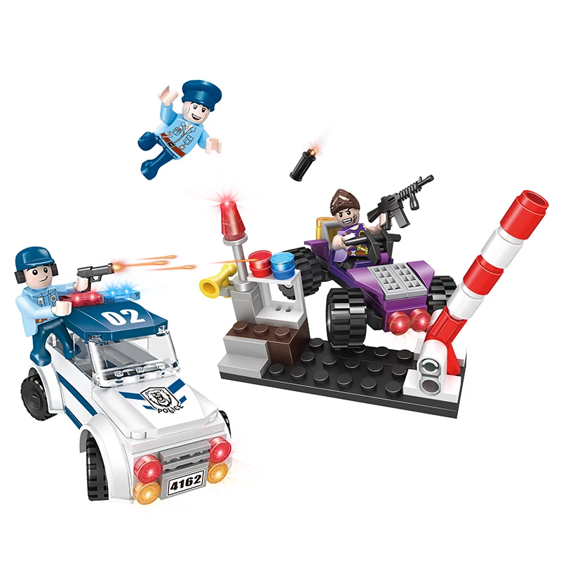 Bricks Box City Cops and Robbers set with LEGO-style police car, getaway car, police and robber mini figures, and accessories.